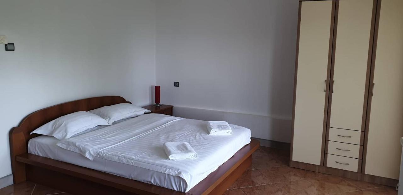 No 1 Apartment *